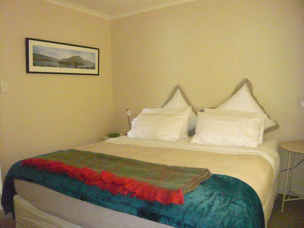 The B & B On The Hill Queenstown Room photo