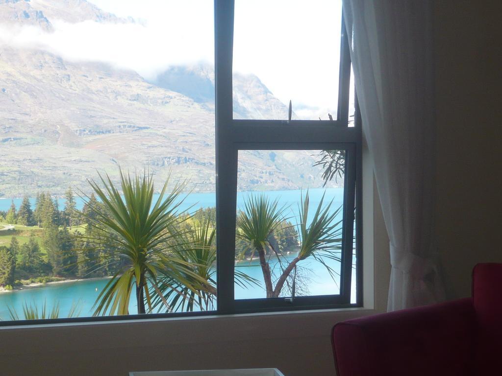 The B & B On The Hill Queenstown Room photo