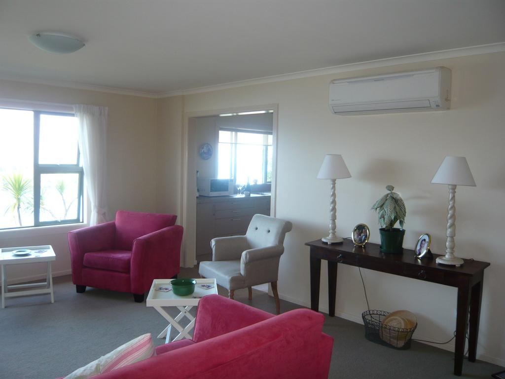 The B & B On The Hill Queenstown Room photo
