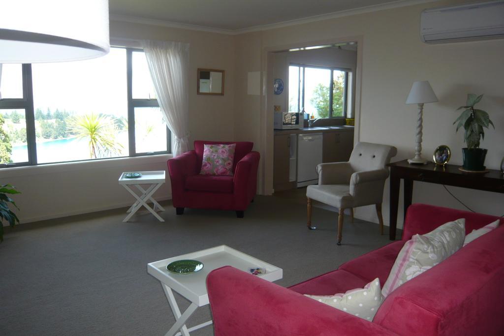 The B & B On The Hill Queenstown Exterior photo