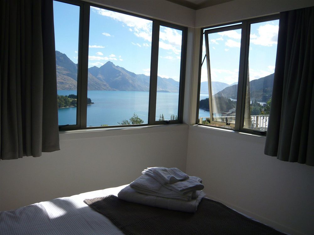 The B & B On The Hill Queenstown Exterior photo